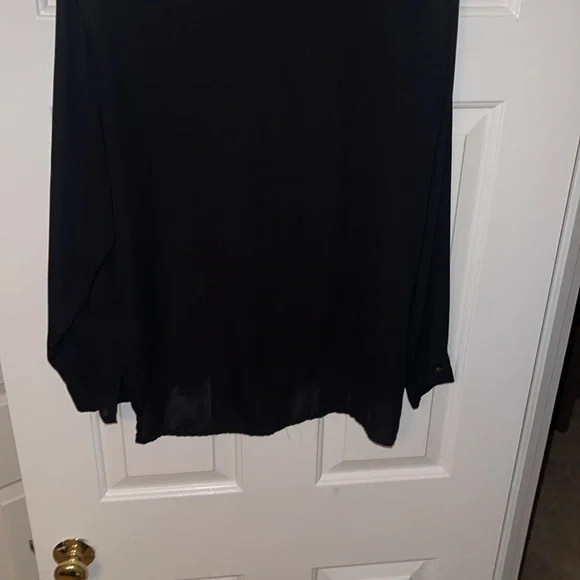 Forever 21 black sheer button up top - Picture 4 of 4